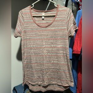 LulaRoe Classic T Small